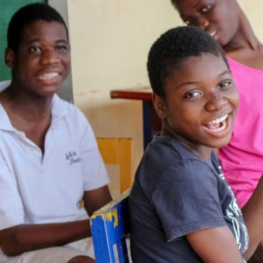 Fondazione Nuovo Fiore in Africa