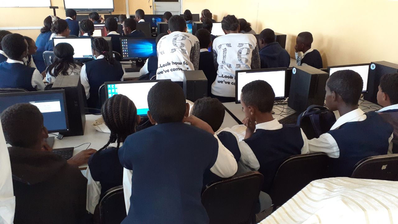 Ampliamento e sostegno all’alfabetizzazione informatica - Don Bosco Catholic School 