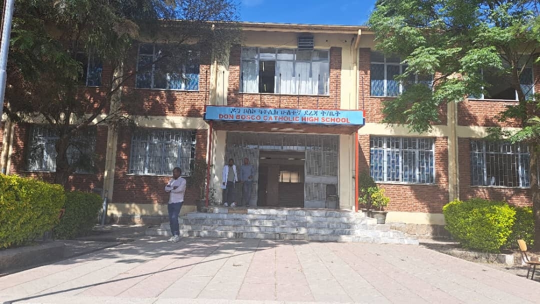 Ampliamento e sostegno all’alfabetizzazione informatica - Don Bosco Catholic School 