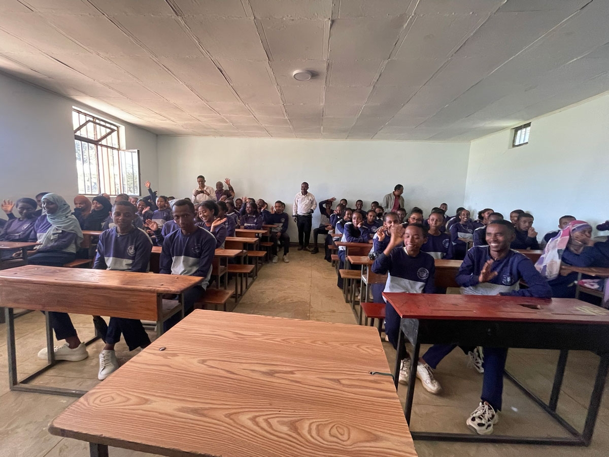 Aule per la scuola secondaria di San Pietro e Paolo