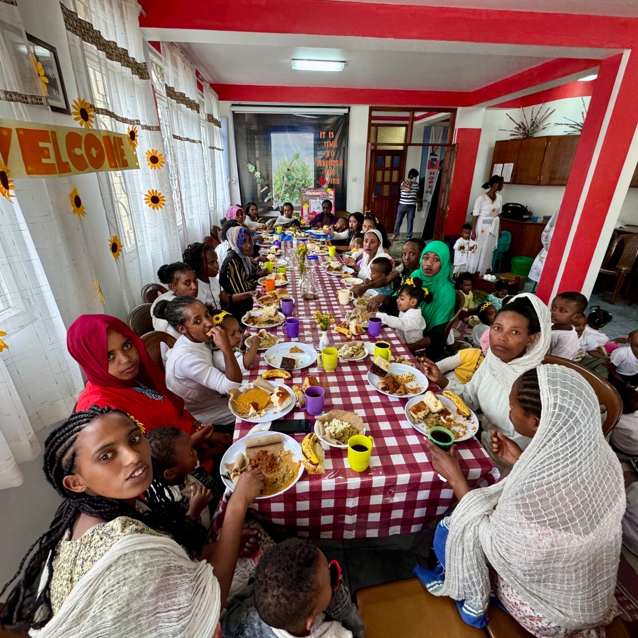 Costruzione e allestimento degli spazi per il centro di accoglienza per madri sole con figli