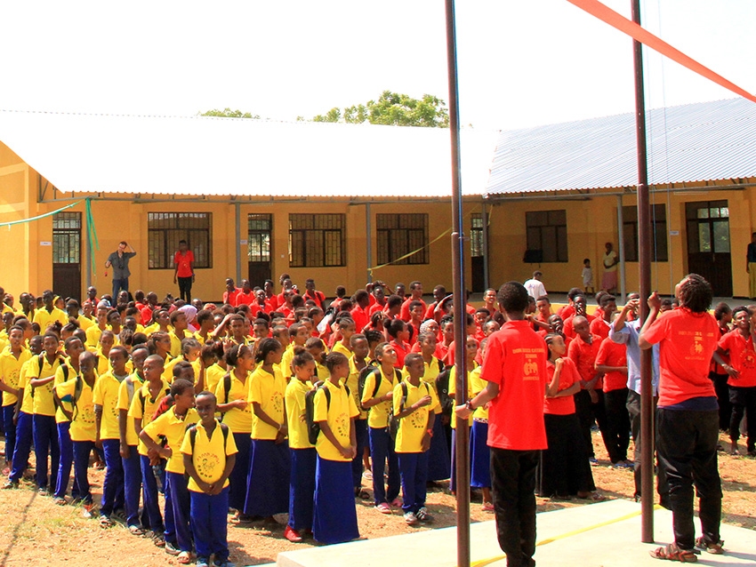 Costruzione di un edifcio per la scuola superiore