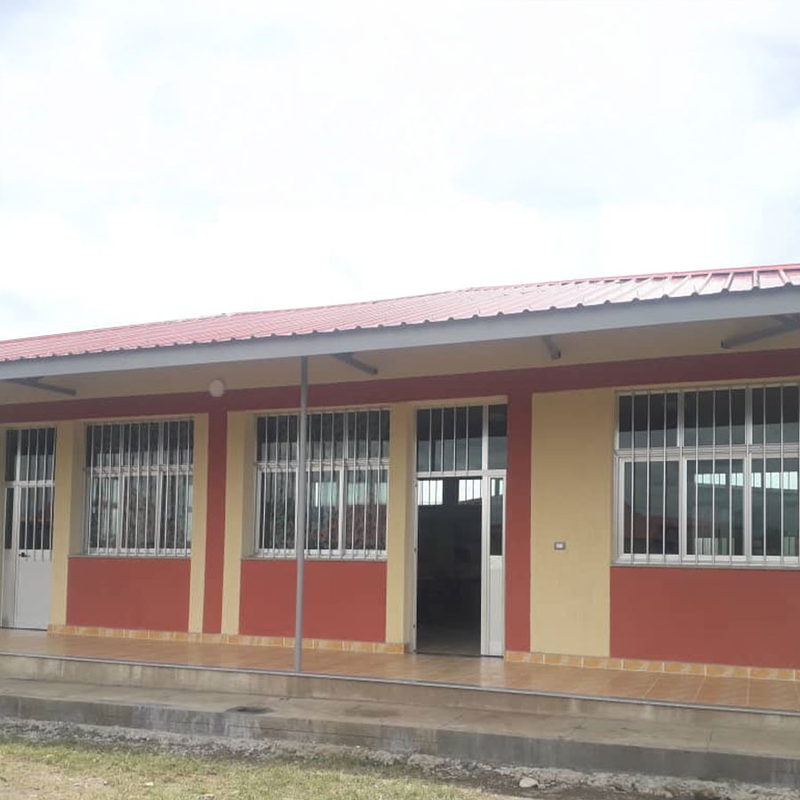 Costruzione di una biblioteca per la Missione Maria Nostra Madre