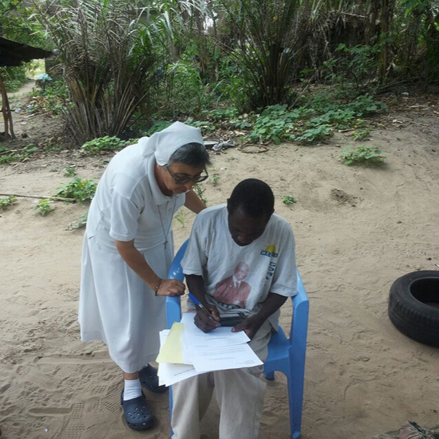 Programma di alfabetizzazione a Libreville