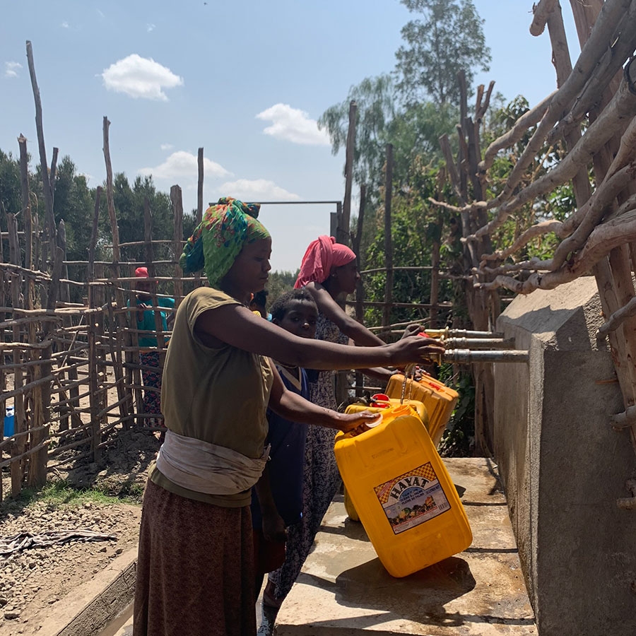 Una scuola e acqua per Dida e ampliamento