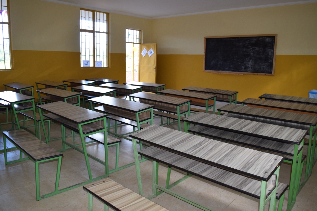 Una scuola e acqua per Dida e ampliamento